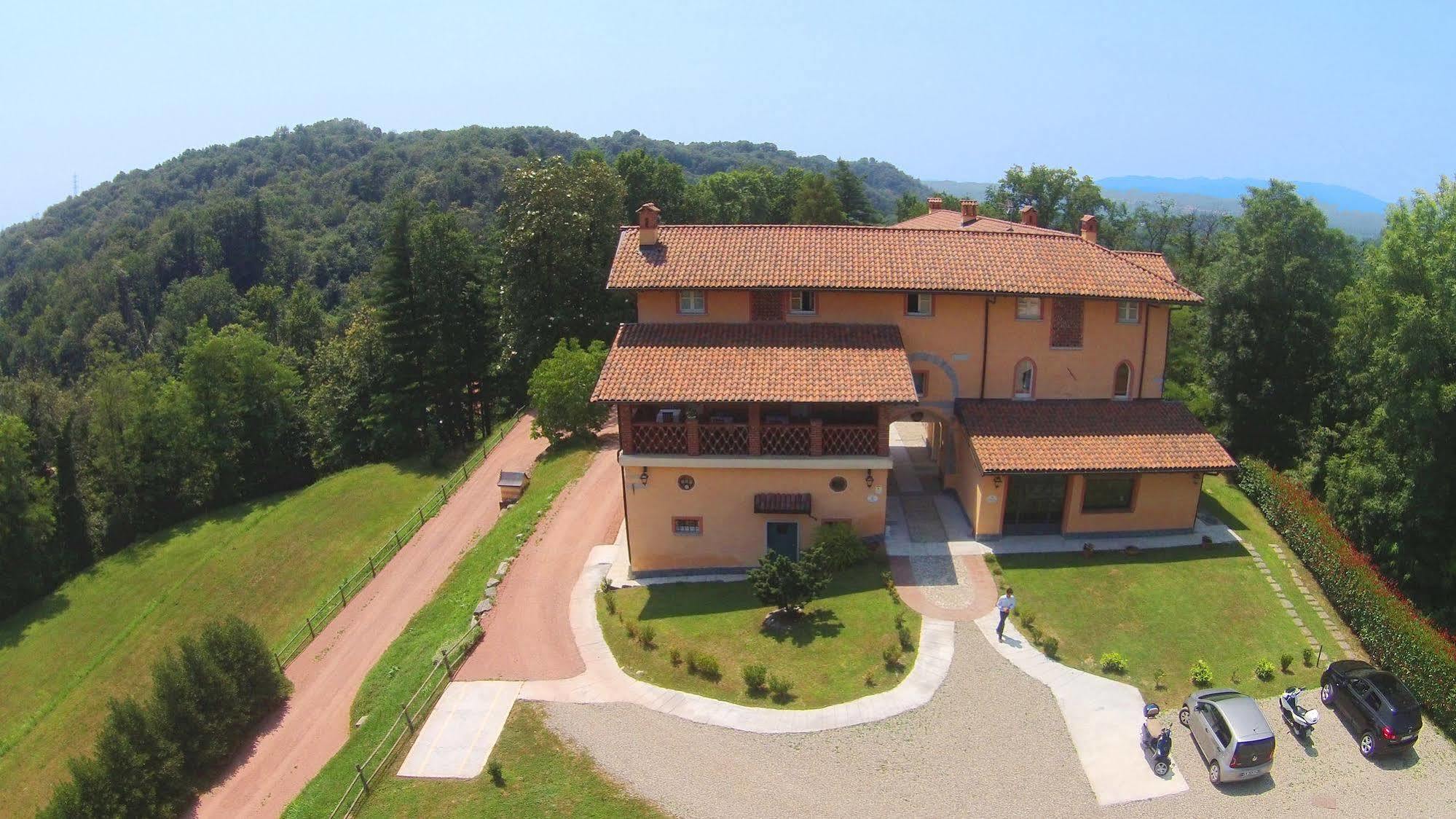 Tenuta Montezeglio Country Family House Invorio Inferiore Esterno foto